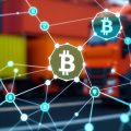 Blockchain în logistică cu containere și camioane